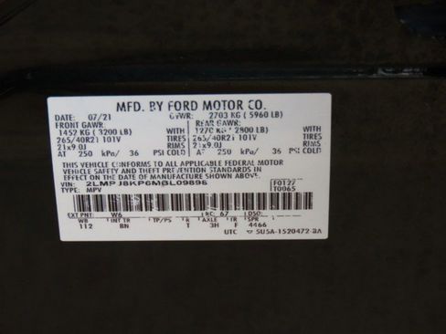 Used 2021 Lincoln Nautilus Reserve w/ Equipment Group 202A image 32