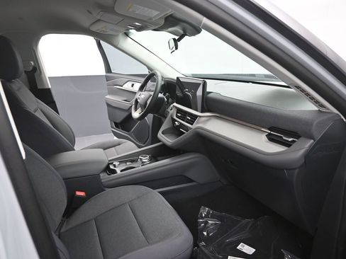 New 2026 Ford Explorer Active RWD image 24