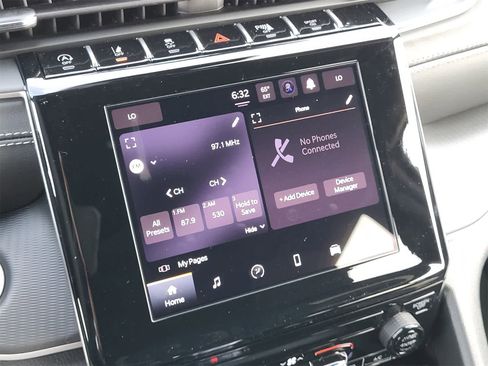 New 2025 Jeep Grand Cherokee L Laredo w/ Trailer Tow Package image 11