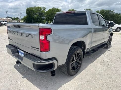 Used 2025 Chevrolet Silverado 1500 Custom w/ Turbomax Blackout Package RWD image 6