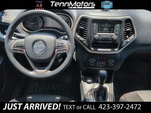 Used 2014 Jeep Cherokee Sport AWD/4WD image 18