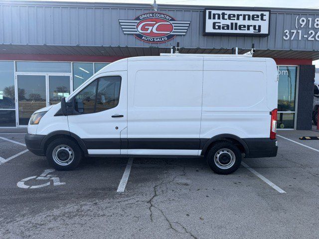 Used 2017 Ford Transit 150 130 Medium Roof RWD image 5