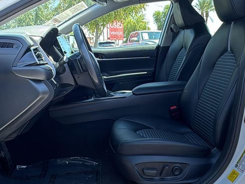 Used 2023 Toyota Camry SE image 24