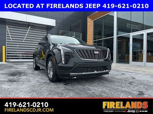 Used 2020 Cadillac XT4 Premium Luxury image 1