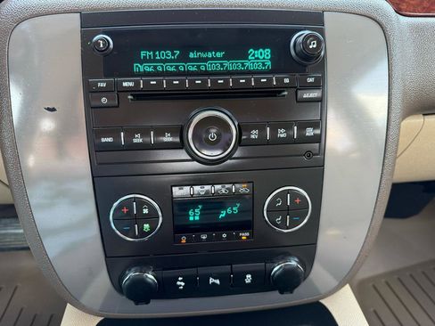 Used 2013 GMC Sierra 2500 SLT w/ SLT Convenience Package image 31