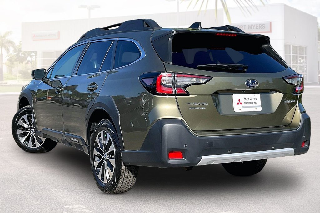 Used 2024 Subaru Outback Limited AWD/4WD image 28