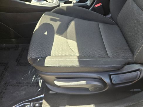 Used 2024 Kia Forte LX FWD image 10