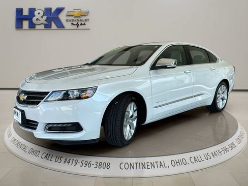Used 2019 Chevrolet Impala Premier w/ Premier Convenience Package FWD image 3