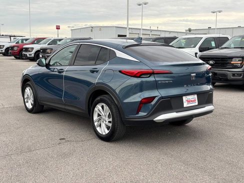 Used 2025 Buick Envista Preferred w/ Convenience I Package image 6