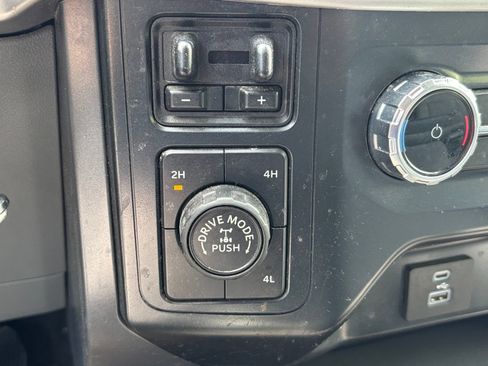 Used 2022 Ford F150 XLT w/ Equipment Group 301A Mid AWD/4WD image 21