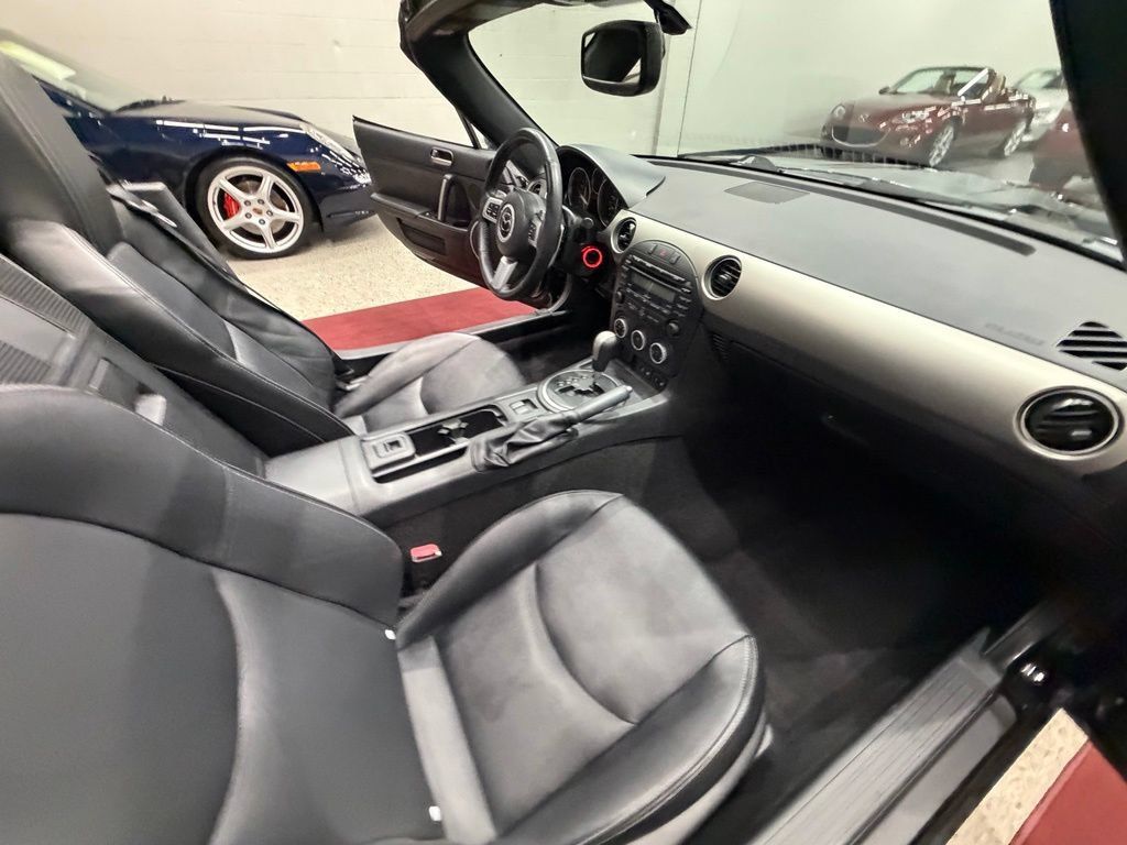 Used 2012 MAZDA MX-5 Miata Grand Touring w/ Premium Pkg RWD image 24