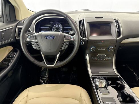 Used 2019 Ford Edge SEL w/ Equipment Group 201A image 27