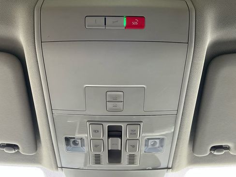 Used 2021 Volkswagen Atlas SEL FWD image 20