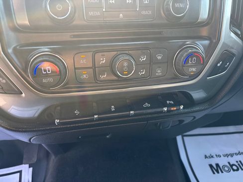 Used 2017 Chevrolet Silverado 1500 LT w/ All Star Edition AWD/4WD image 27