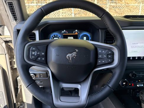 New 2025 Ford Bronco Badlands w/ Sasquatch Package image 23