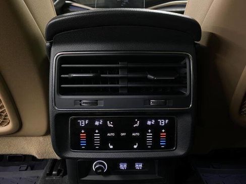 Used 2020 Audi Q7 3.0T Premium Plus image 37