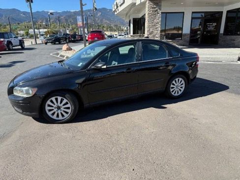 Used 2005 Volvo S40 2.4i FWD image 5