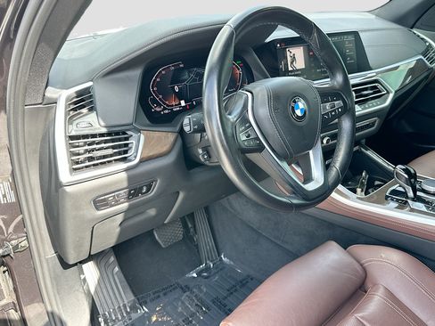 Used 2022 BMW X5 sDrive40i w/ Premium Package RWD image 9