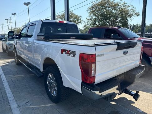 Used 2020 Ford F250 Lariat w/ Lariat Ultimate Package AWD/4WD image 3