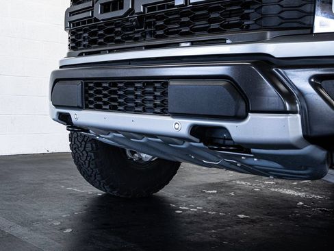 Used 2022 Ford F150 Raptor w/ Raptor 37 Performance Package AWD/4WD image 12