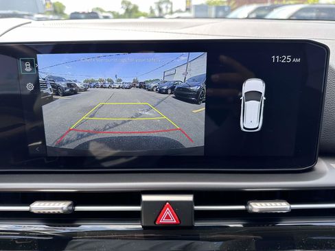 Used 2026 Kia Sportage EX AWD/4WD image 23