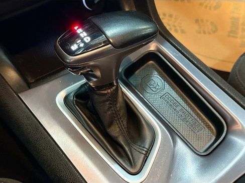 Used 2021 Dodge Charger SXT image 17