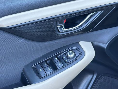 Used 2021 Subaru Outback Premium image 11