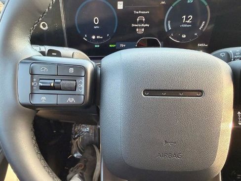 Used 2026 Hyundai Santa Fe Calligraphy image 18