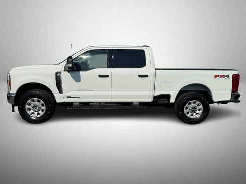 Used 2024 Ford F250 XLT w/ FX4 Off-Road Package AWD/4WD image 5