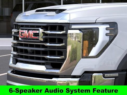 New 2026 GMC Sierra 2500 SLT w/ SLT Convenience Package AWD/4WD image 15