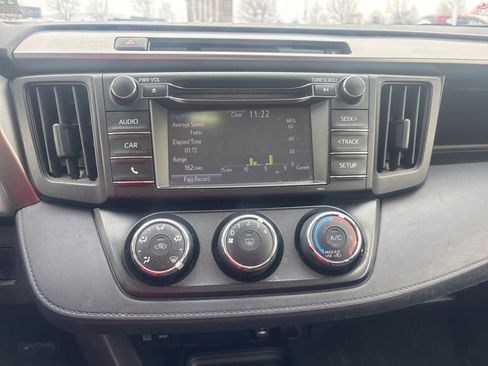 Used 2016 Toyota RAV4 LE image 12