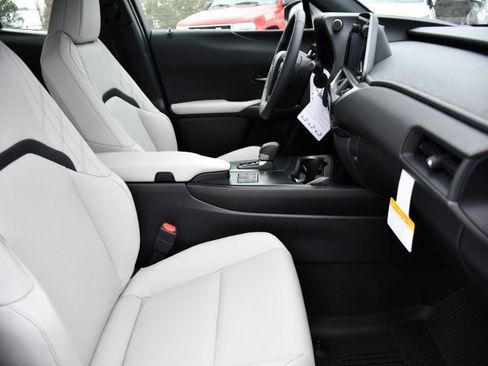 New 2025 Lexus UX 300h AWD image 30