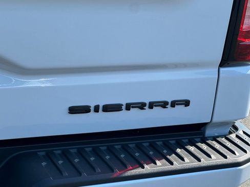New 2026 GMC Sierra 1500 Denali w/ Technology Package image 7
