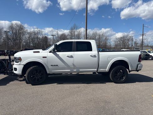 Used 2019 RAM 2500 Laramie w/ Night Edition image 4