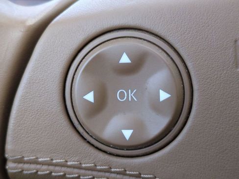 Used 2008 Mercedes-Benz S 550 4MATIC image 25