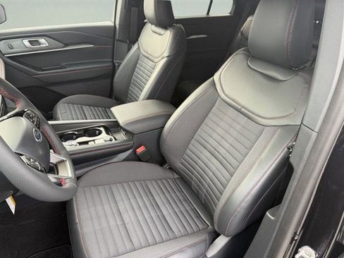 New 2026 Ford Explorer ST-Line w/ ST-Line Street Pack image 9