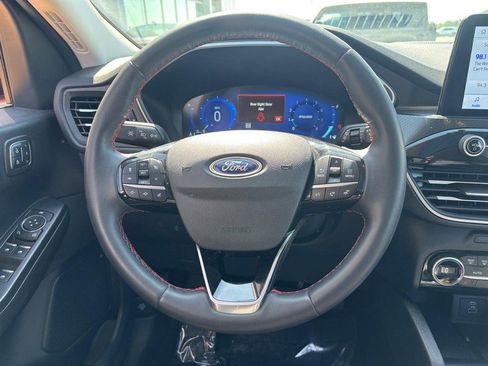 Used 2021 Ford Escape SEL w/ SEL Stealth AWD Package image 14