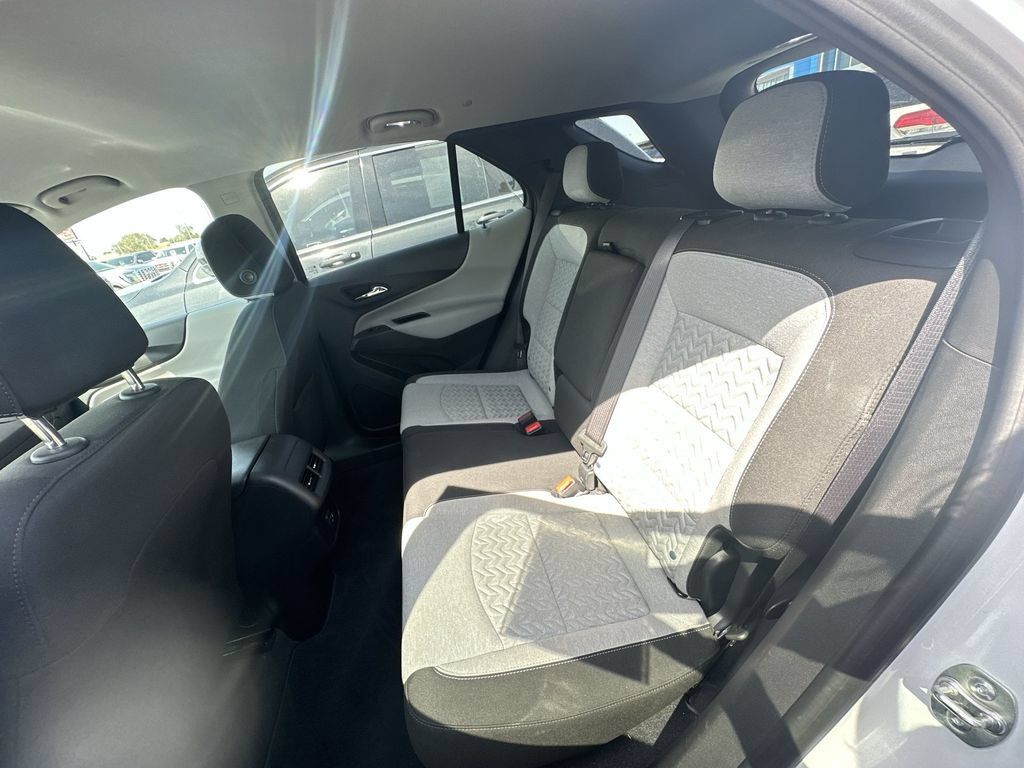 Certified 2024 Chevrolet Equinox LS w/ LS Convenience Package AWD/4WD image 24