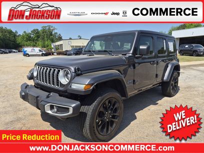 Used 2025 Jeep Wrangler Unlimited Sahara w/ Safety Group