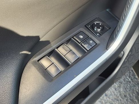 Certified 2020 Toyota RAV4 XSE w/ XSE Grade Weather Package AWD/4WD image 20