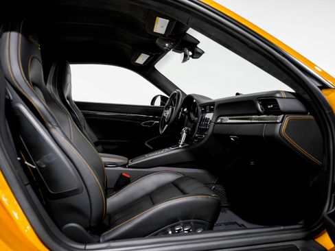 Used 2018 Porsche 911 Turbo S image 36