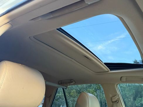 Used 2006 Lexus RX 330 image 6