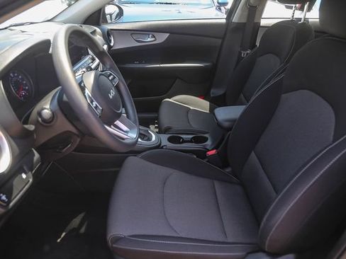 Certified 2023 Kia Forte LXS FWD image 18