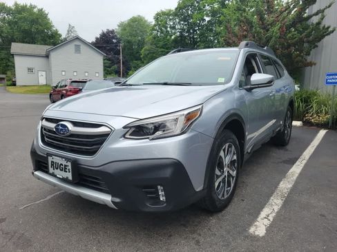 Used 2021 Subaru Outback Limited AWD/4WD image 8