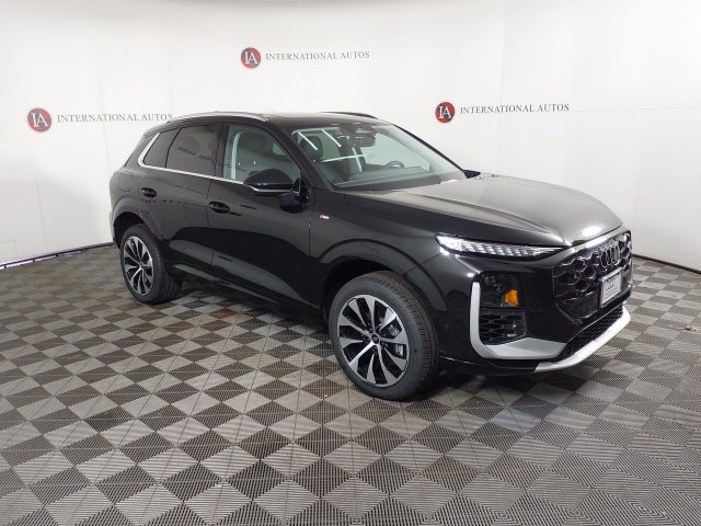 Used 2026 Audi Q3 quattro 2.0T AWD/4WD image 3