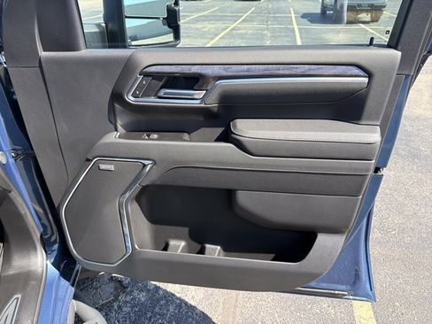 New 2026 Chevrolet Silverado 3500 LTZ w/ LTZ Plus Package AWD/4WD image 34