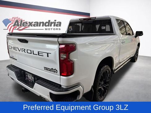 Used 2023 Chevrolet Silverado 1500 High Country w/ High Country Premium Package AWD/4WD image 5