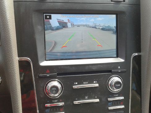 Used 2017 Lincoln Navigator Select image 22