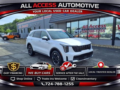 Used 2024 Kia Sorento S AWD/4WD image 2