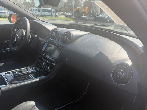 Used 2019 Jaguar XJ L Portfolio image 16